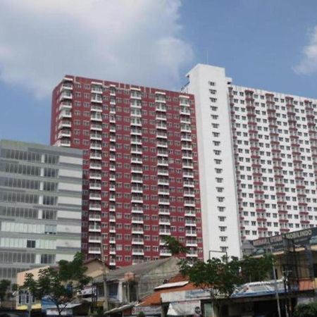 Apartemen Taman Melati Margonda By Winroom Depok Exterior photo